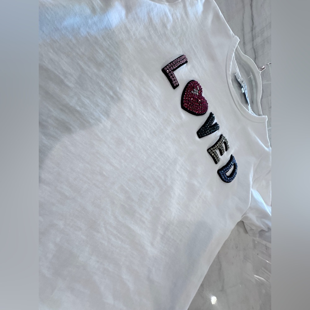 Endless Rose Beaded “LOVED” White T-Shirt Small New - Picture 11 of 13